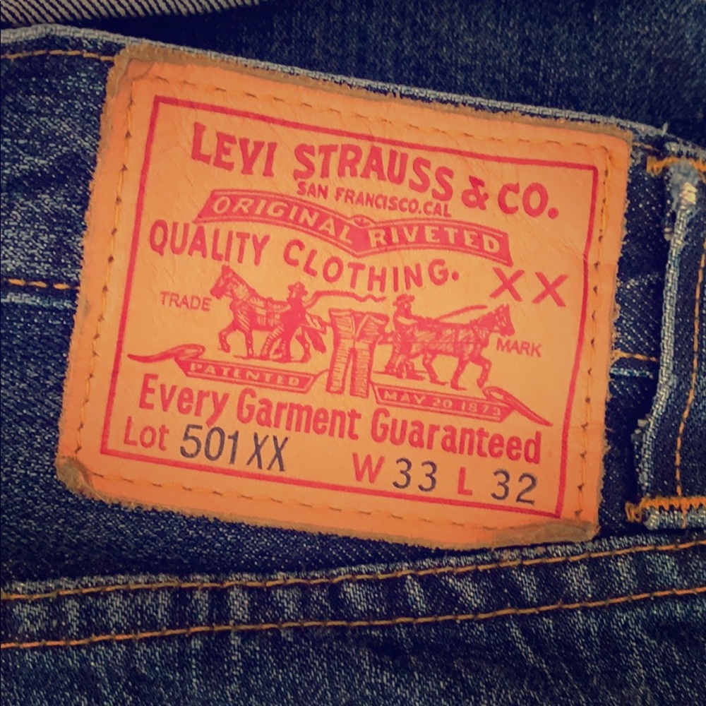Authentic red line Levi’s 501